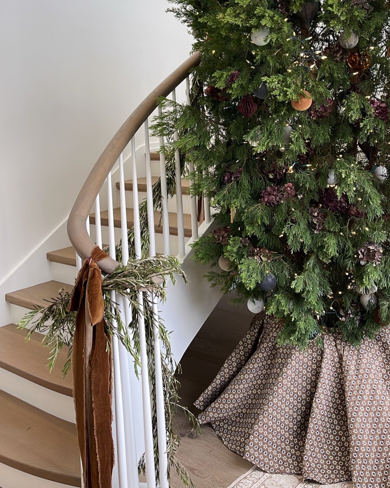 Holiday Tree Skirt